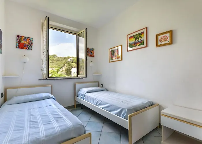 アパート Trilo Fucini